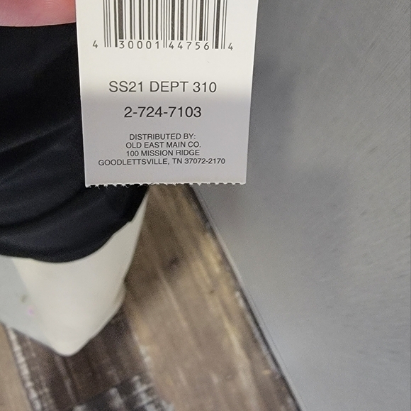 Bobbie brooks black tank top !! - Picture 5 of 6